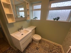 Photo 15- click for photo gallery